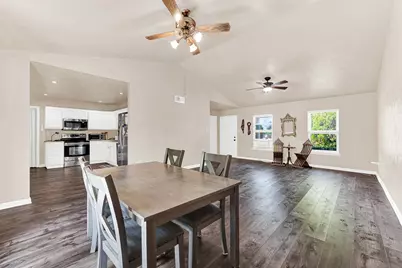 108 Kingsbridge Drive, Garland, TX 75040 - Photo 12