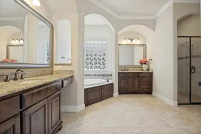 9002 Forest Park Court, Rowlett, TX 75089 - Photo 14