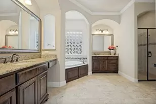 9002 Forest Park Ct, Rowlett, TX 75089 - Photo 16