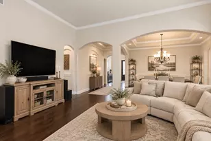 9002 Forest Park Ct, Rowlett, TX 75089 - Photo 8
