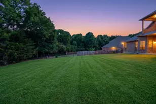 9002 Forest Park Ct, Rowlett, TX 75089 - Photo 24