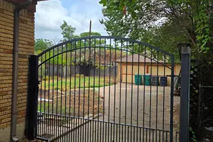 320 Emma St, Fort Worth, TX 76111 - Photo 20