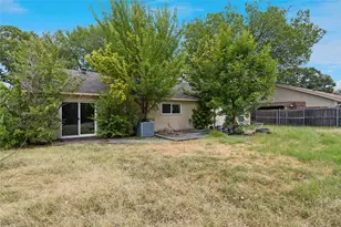 1016 Hazelwood Dr, Mansfield, TX 76063 - Photo 24