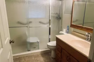 901 Church St, Sanger, TX 76266 - Photo 8