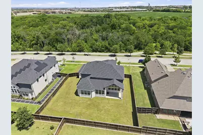 9607 Maple Hill Lane, Frisco, TX 75035 - Photo 38