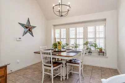 5900 Barton Springs Drive, North Richland Hills, TX 76180 - Photo 10
