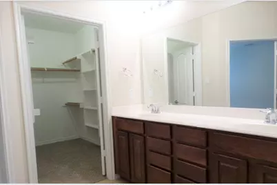 5547 Cecina Drive, Frisco, TX 75034 - Photo 10