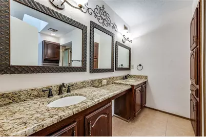 2209 Travis Drive, Plano, TX 75093 - Photo 16
