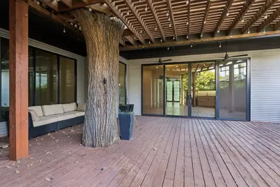 8546 Glencrest Lane, Dallas, TX 75209 - Photo 38