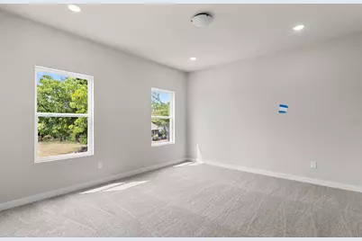 316 W Gambrell Street, Fort Worth, TX 76115 - Photo 16