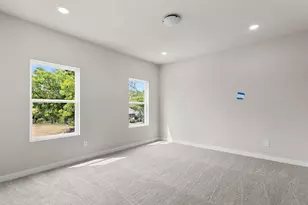 316 W Gambrell St, Fort Worth, TX 76115 - Photo 16