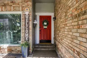 524 Post Oak Rd, Grapevine, TX 76051 - Photo 2