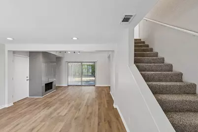 2047 Abshire Lane, Dallas, TX 75228 - Photo 4