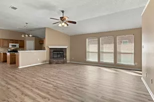 8116 Hulen Park Cir, Fort Worth, TX 76123 - Photo 8