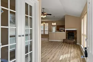 8116 Hulen Park Cir, Fort Worth, TX 76123 - Photo 2