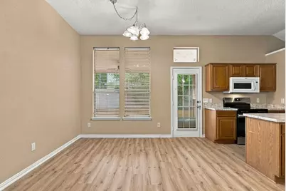 8116 Hulen Park Circle, Fort Worth, TX 76123 - Photo 10