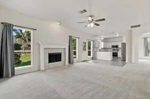 5948 Sugarleaf Ln, Dallas, TX 75249 - Photo 14