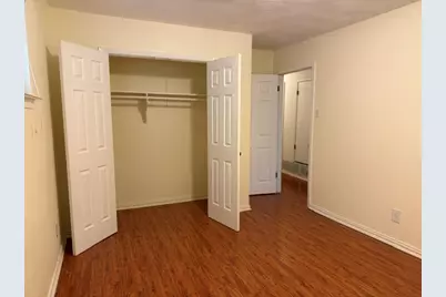 1125 Storyglen Street, Irving, TX 75062 - Photo 8