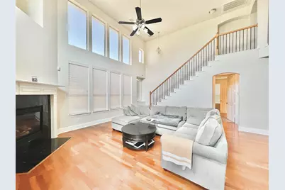 10404 Offshore Drive, Irving, TX 75063 - Photo 10