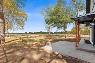 666 Co Rd 2445, Decatur, TX 76234 - Photo 30