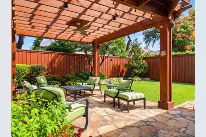3838 Canot Lane, Addison, TX 75001 - Photo 38