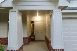 1000 Warbler Ln, Aubrey, TX 76227 - Photo 2