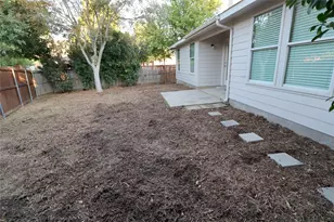 1000 Warbler Ln, Aubrey, TX 76227 - Photo 36