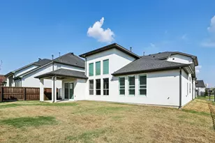 1128 Berkshire Wy, Copper Canyon, TX 75077 - Photo 36