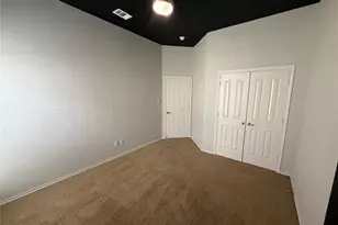 10237 Red Bluff Ln, Fort Worth, TX 76177 - Photo 22
