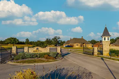 111 Highland Court, Boyd, TX 76023 - Photo 4