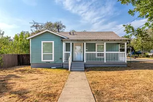 5600 Hiett Ct, Fort Worth, TX 76112 - Photo 2