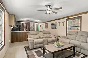 22107 Lakewood Dr, Frankston, TX 75763 - Photo 6