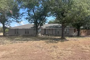 1353 Beasley Blvd, Whitewright, TX 75491 - Photo 1