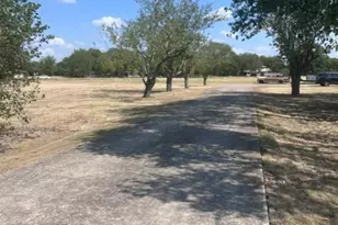 1353 Beasley Blvd, Whitewright, TX 75491 - Photo 36
