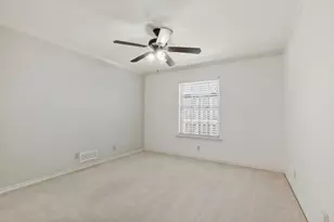 17715 Voss Rd, Dallas, TX 75287 - Photo 8