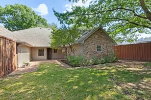 17715 Voss Rd, Dallas, TX 75287 - Photo 24