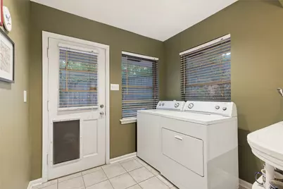 737 N Hampton Road, Dallas, TX 75208 - Photo 16