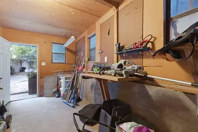 737 N Hampton Road, Dallas, TX 75208 - Photo 28