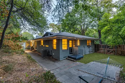 737 N Hampton Road, Dallas, TX 75208 - Photo 26