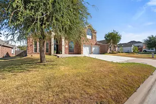 5400 Rolling Meadows Dr, Fort Worth, TX 76123 - Photo 2