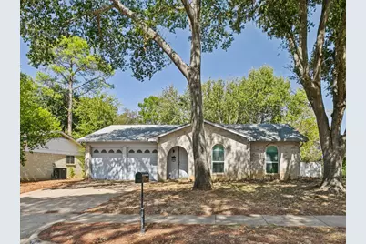 2305 Harvard Drive, Arlington, TX 76015 - Photo 1