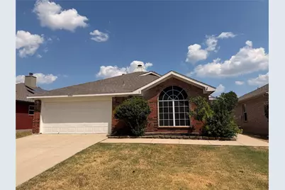 10504 Aransas Drive, Fort Worth, TX 76131 - Photo 1