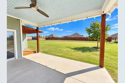 916 N Mesquite Street, Muenster, TX 76252 - Photo 8