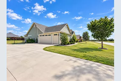 916 N Mesquite Street, Muenster, TX 76252 - Photo 4