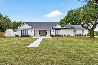 111 Woodcrest Street, Weatherford, TX 76087 - Photo 1