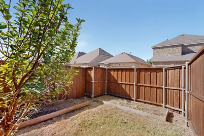 12779 Friar Street, Farmers Branch, TX 75234 - Photo 38