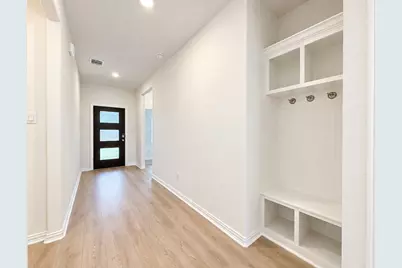 2013 Bayou Glen Drive, Denton, TX 76207 - Photo 2