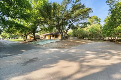 1724 Glenbrook Street, Corsicana, TX 75110 - Photo 38