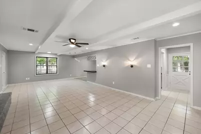 1724 Glenbrook Street, Corsicana, TX 75110 - Photo 2