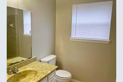 806 Phillips Drive, Ennis, TX 75119 - Photo 14